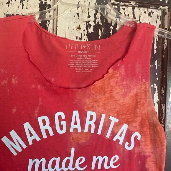 Distressed customized Margaritas tank. Size Medium - Picture 4 of 4